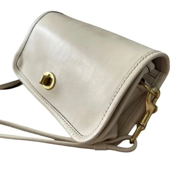 COACH Vintage Dinky Pouch Sling Back Off White/Ivory Crossbody Bag Rare - Picture 6 of 16